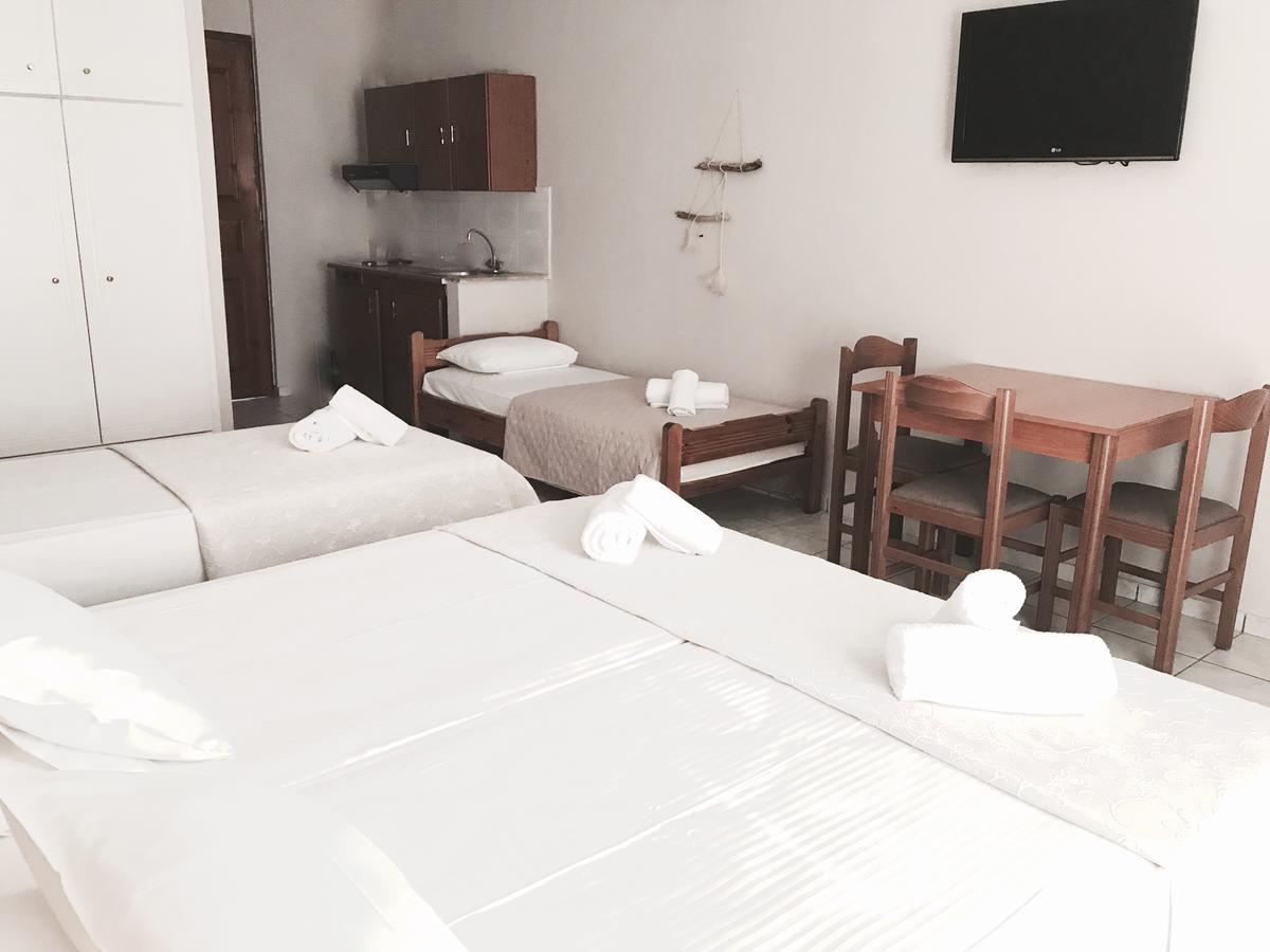 Calypso Beach Hotel 卢特拉艾季普苏 外观 照片