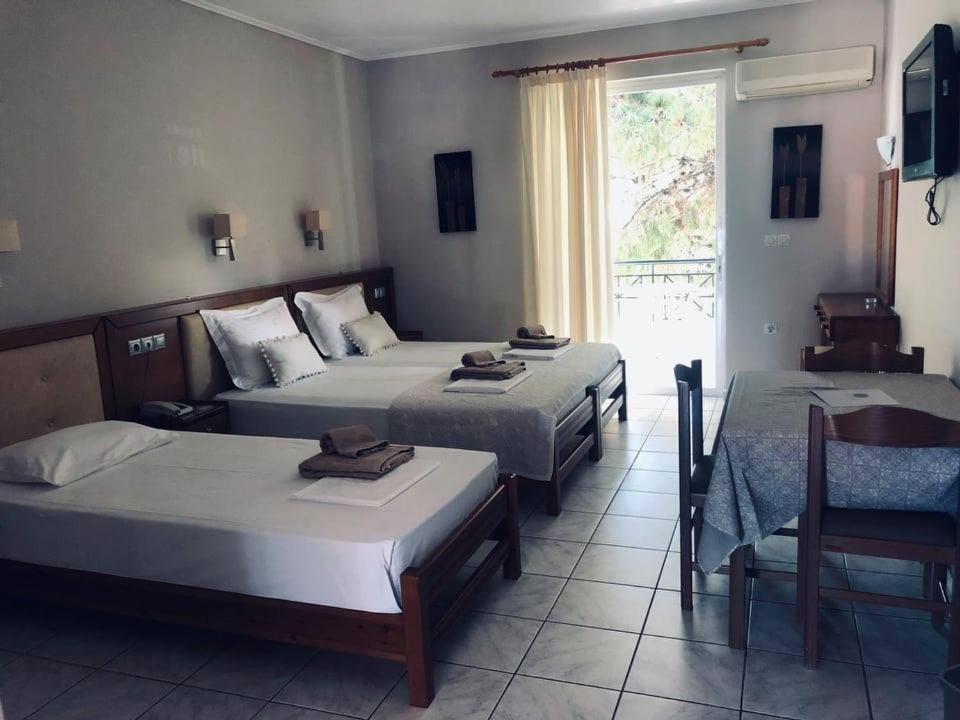 Calypso Beach Hotel 卢特拉艾季普苏 外观 照片